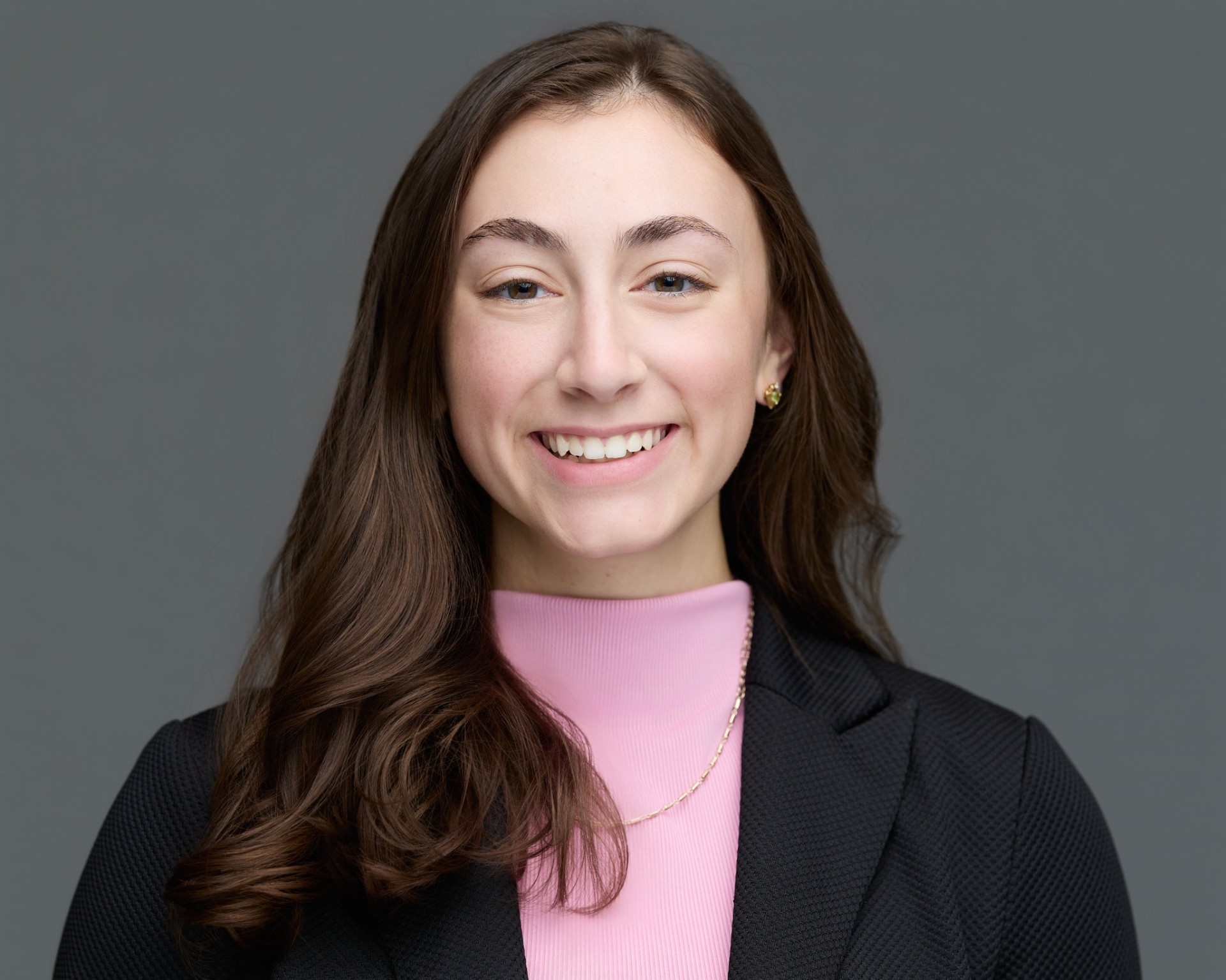 Headshot of NIcole Kamarat